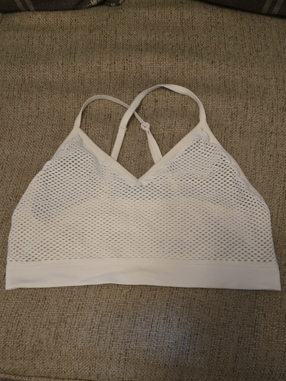 ALO Yoga "Lavish Bra" - Lightweight Mesh White Sports Bra